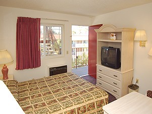 Super 8 Motel Sea World / Zoo - 