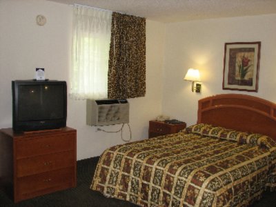 Suburban Extended Stay Hotel - Standard Room With One Queen Size Bed