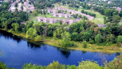 Pointe Royale Condominium Resort - Located In The Beautiful Ozarks