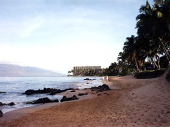 Maui Oceanfront Inn - 