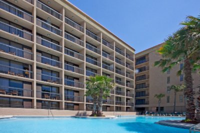 Holiday Inn Sunspree Resort - Lagoon Pool