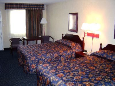 Howard Johnson Inn & Suites Hobby Airport - 