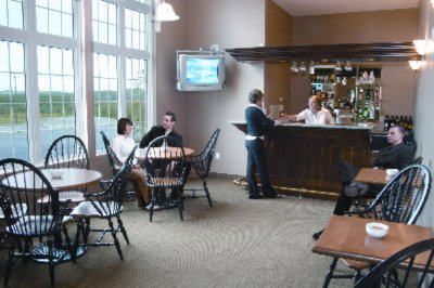 Cocktail Lounge