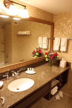 Best Western Normandy Inn & Suites - Bath Room