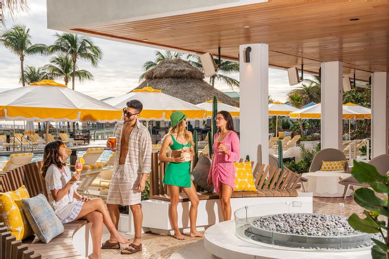 Newport Beachside Resort - 