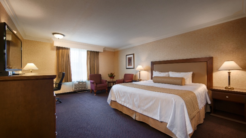 Best Western Highland Inn & Conference Centre - Indoor Pool Hot Tub Sauna And Fitness Room