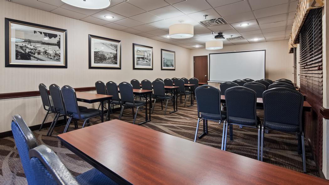 Galleria Meeting Room