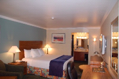 Best Western Innsuites Hotel & Suites - Studio King Suites