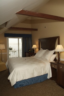 Danfords Hotel & Marina - King Water View Room