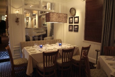 Danfords Hotel & Marina - Wave Restaurant At Danfords