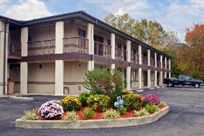Best Western Mckenzie - 