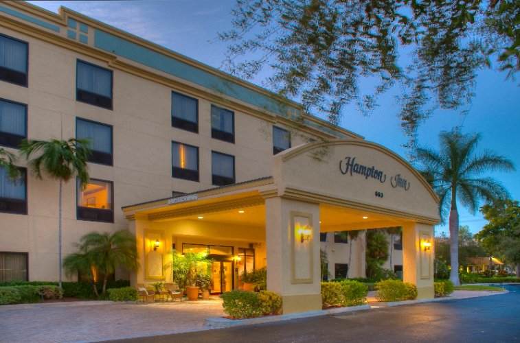Hampton Inn Deerfield Beach - Apartment Suite Room