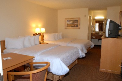 Stander 2queen Room