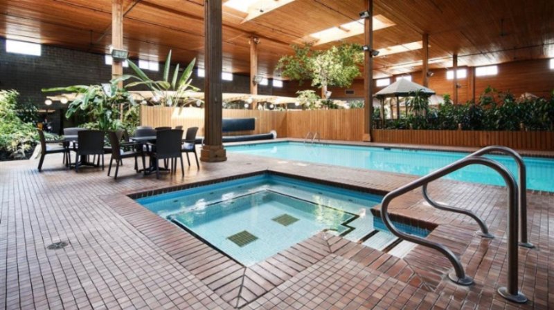 Best Western Rainbow Country Inn - Atrium Pool And Hot Tub
