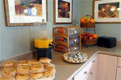 Best Western Civic Center Motor Inn - 
