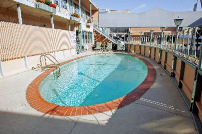 Best Western Civic Center Motor Inn - 