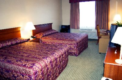 Standard Double (2 Queen Beds)