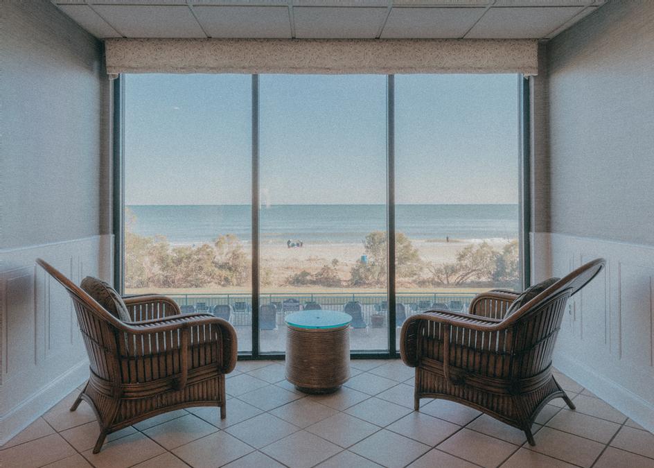 Sandcastle South Beach - 