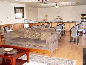 Baymont Inn - Breakfast/lounge Area