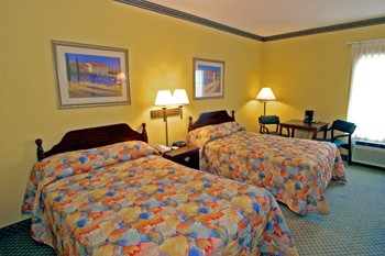 2-double Bed Rooms - Non-smoking & Smoking Rooms Available