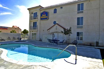 Best Western John Jay Inn & Suites - 