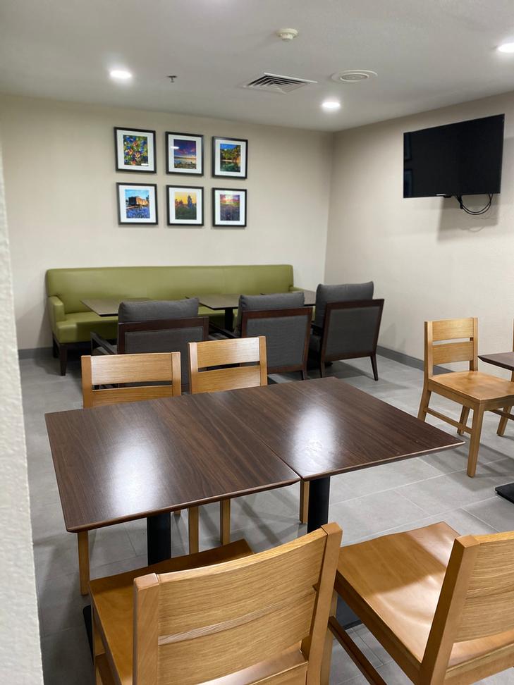 Country Inn & Suites - Local Cattledrive Held Daily In Stockyards