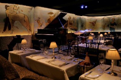 The Carlyle a Rosewood Hotel - Cafe Carlyle