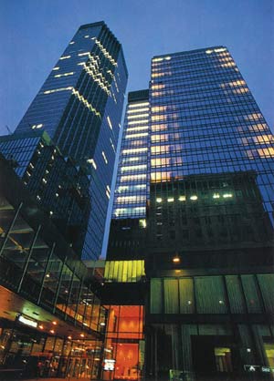 Marquette Hotel - 