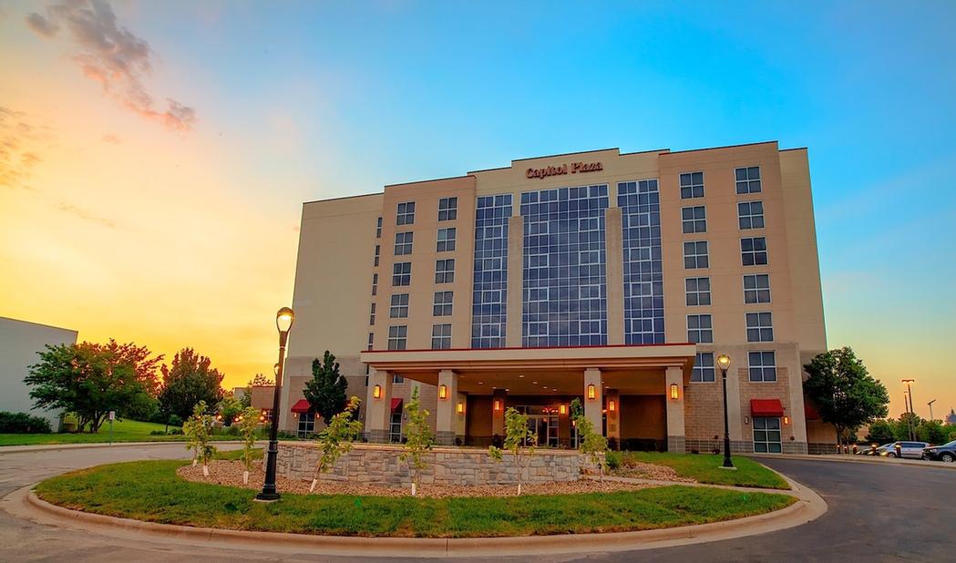 Capitol Plaza Hotel - Exterior Shot