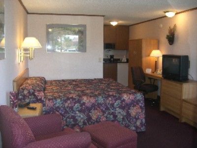 Americas Best Value Inn & Suites - 