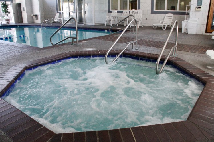 Baymont Inn & Suites Airport Conference Center - Meeting Room Banquets Up To 250 People