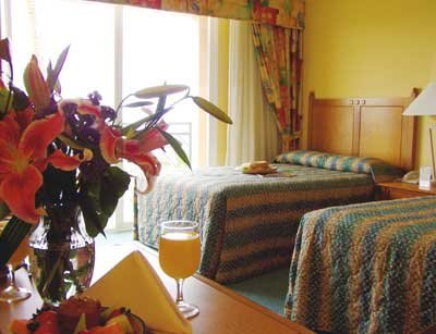 Grand Pacific Palisades Resort & Hotel - 
