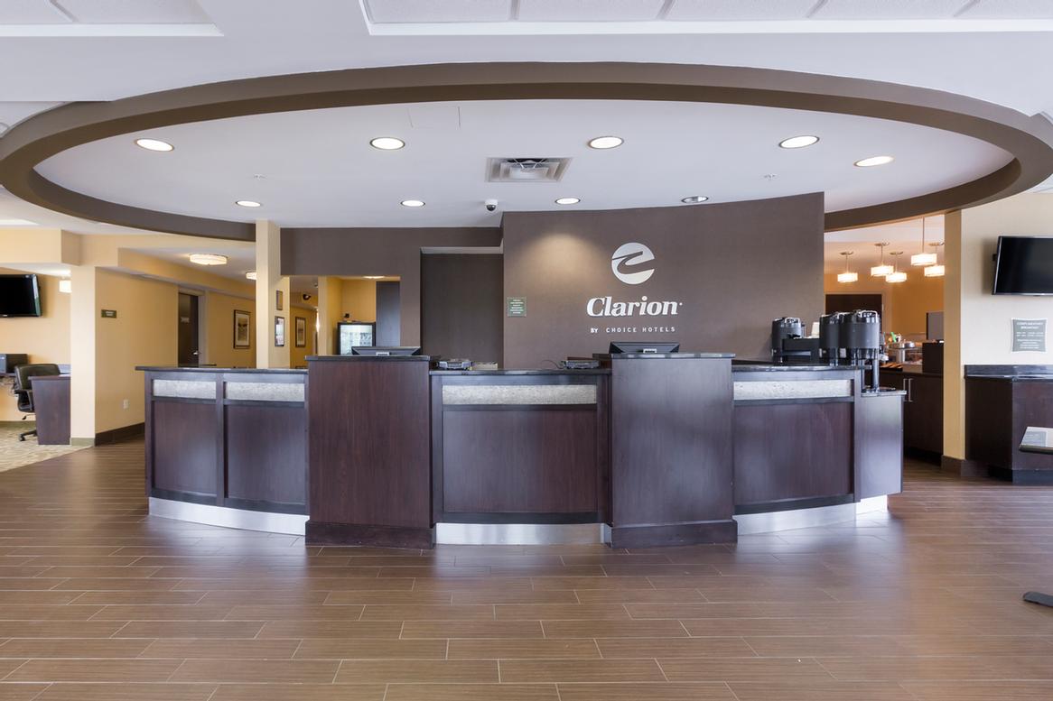 Clarion Hotel Beachwood - 