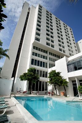 River Park Hotel & Suites(formerly Clarion) - 