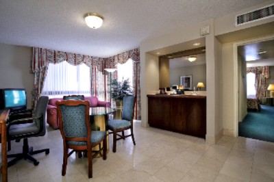 River Park Hotel & Suites(formerly Clarion) - 