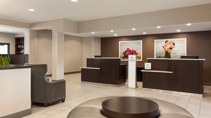 Doubletree Hotel Detroit / Novi - Library