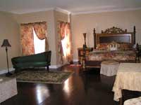 Colts Neck Inn Hotel - 