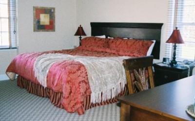 Colts Neck Inn Hotel - 