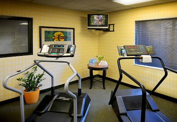 Tempe Downtown Courtyard by Marriott - Stay In Shape On The Road In Our State-of-the-art Fitness Center. We Have A Broad Range Of Cardiovascular Equipment And Free Weights.