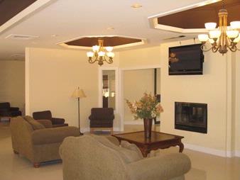 Savannah Garden Inn - Lobby Area