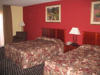 Savannah Garden Inn - Standard Double Queen Roon