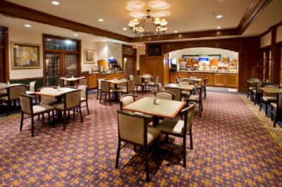Holiday Inn Express Hotel & Suites Addison - 