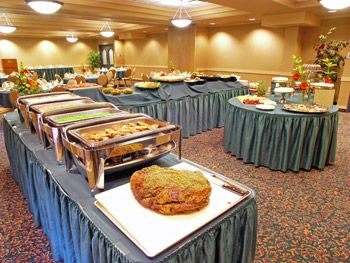 You Will Enjoy Our Delicious Food & Dining Options
