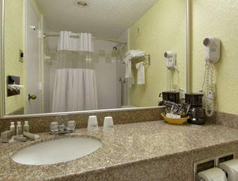 Baymont Inn & Suites - Clean And Sufficent.