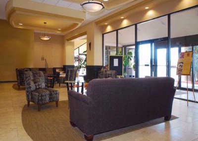 Clarion Hotel Downtown - 