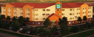 Hotel Located 6 Miles From Denver International Airport