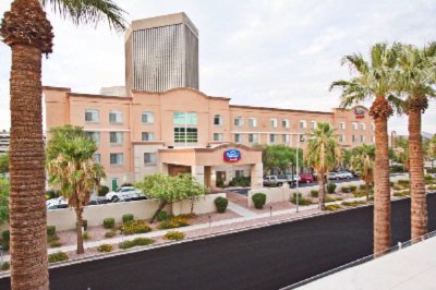 Fairfield Inn & Suites by Marriott - 
