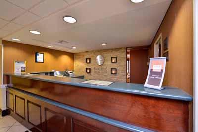 Hampton Inn Somerset / New Brunswick Nj - Spacious King Sized Bed With Luxurious Cloud 9 Bedding