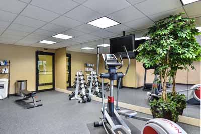 Hampton Inn Somerset / New Brunswick Nj - Enjoy Complimentary Hot Deluxe Breakfast.