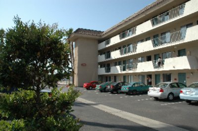 Ramada Oceanside - 